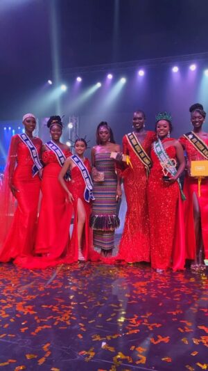 Beverly Osu Instagram - Truly it was my pleasure serving as a HEADLINE JUDGE AT @officialmisstourismafrica 👑.

Everyone who took part has much to be proud of ..🥰
Congratulations to all the beauty Queens ..
And well done to my fellow judges , the focus , analyzing , memorizing , the total commitment ,honestly wasn’t an easy one .💯
@hartxstyling  @nashairabelisa @denrele_edun 👑. 

👗 @hertunba 
🎥 @favydidit 
#misstourismafrica #beautypageant #africa