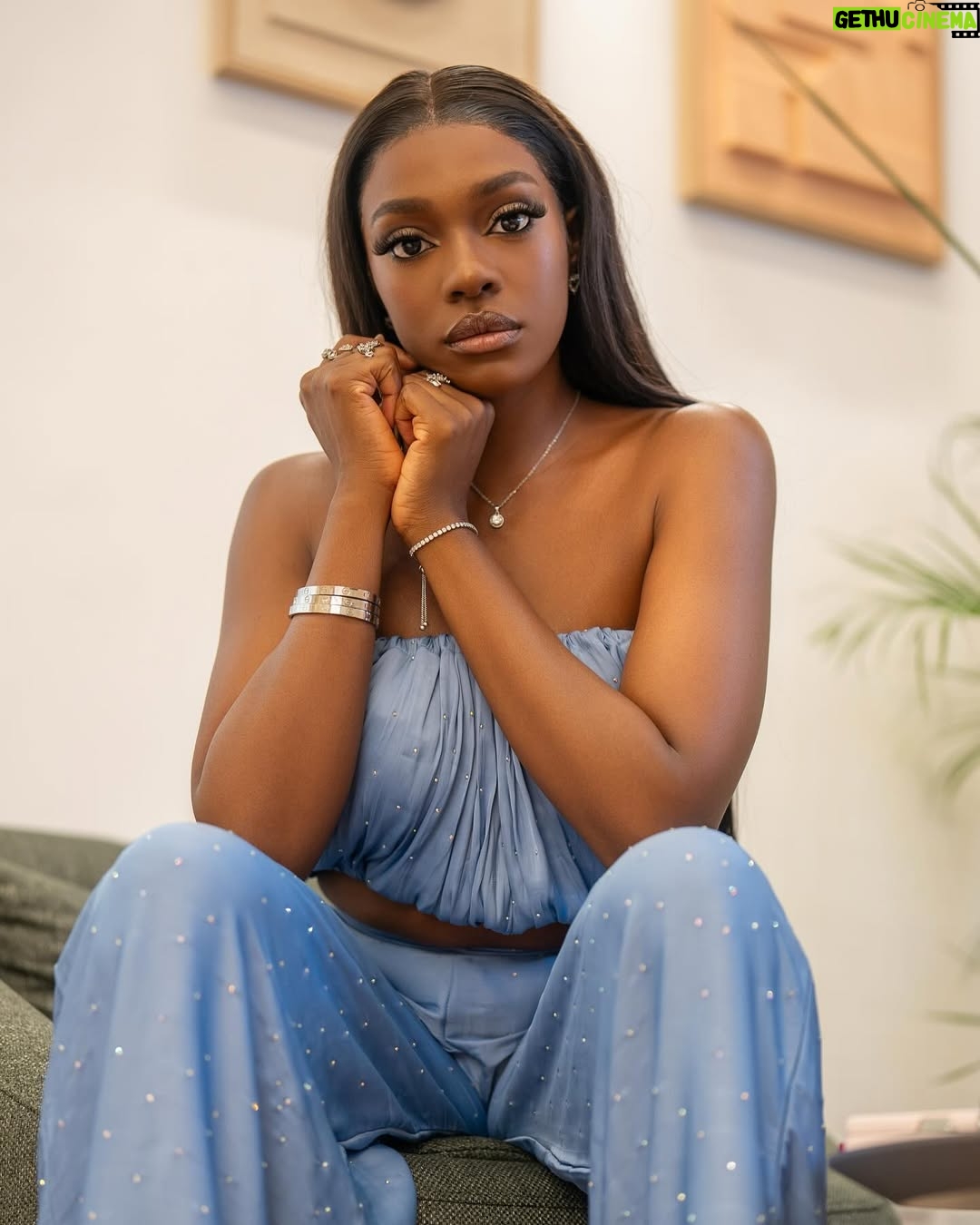 Beverly Osu - 3 Likes - Black, fine, and fly.
Evolving, Elevating, and unstoppable. 💙✨
A whole masterpiece —mind, body, and soul.
Yup!! That’s ME 🤭
#mentalhealthadvocate #EvolvingAndElevating #Beauty #Akindofblue #selflove