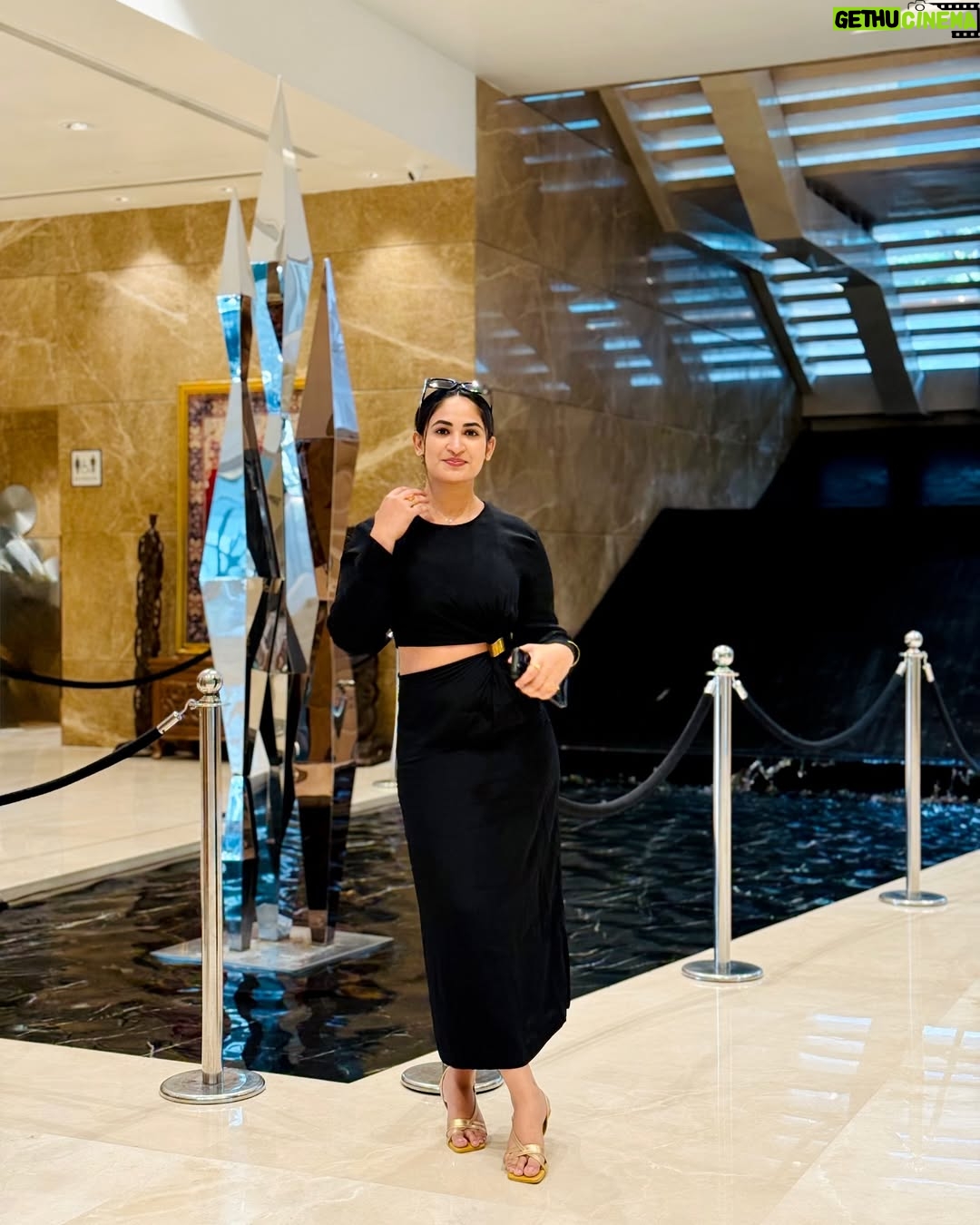 Bhavana Appu - 8.4K Likes - Back to black 🖤
Sakkathag click madiradhu @arunlankeshgowda 😎