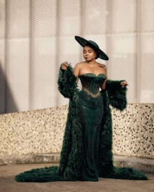Bimbo Ademoye Instagram - Green with envy!. It's Lights, camera , Naija o' clock @naijaonnetflix called and of course I answered. 

Styled  my fav @by_mickeycreates 
Photo my boo @edos_artistry 
Dress @dressedin_ima 
Make up @glambymorgan_

#lightscameranaija 
#netflixparty
