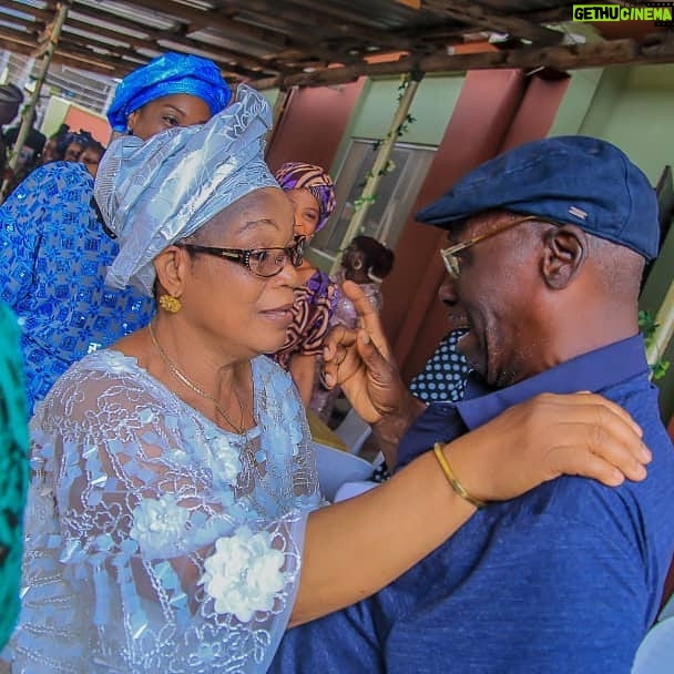 Bimbo Akintola - 7.5K Likes - Happy birthday mama... love you to the moon and back...#myparents