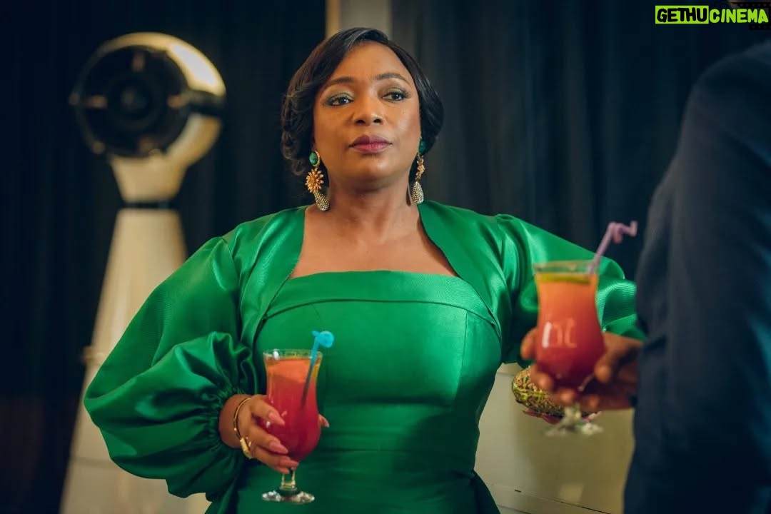 Bimbo Akintola - 5.8K Likes - The Christmas gift you never knew you needed. Far From Home is coming to Netflix December 16
@naijaonnetflix