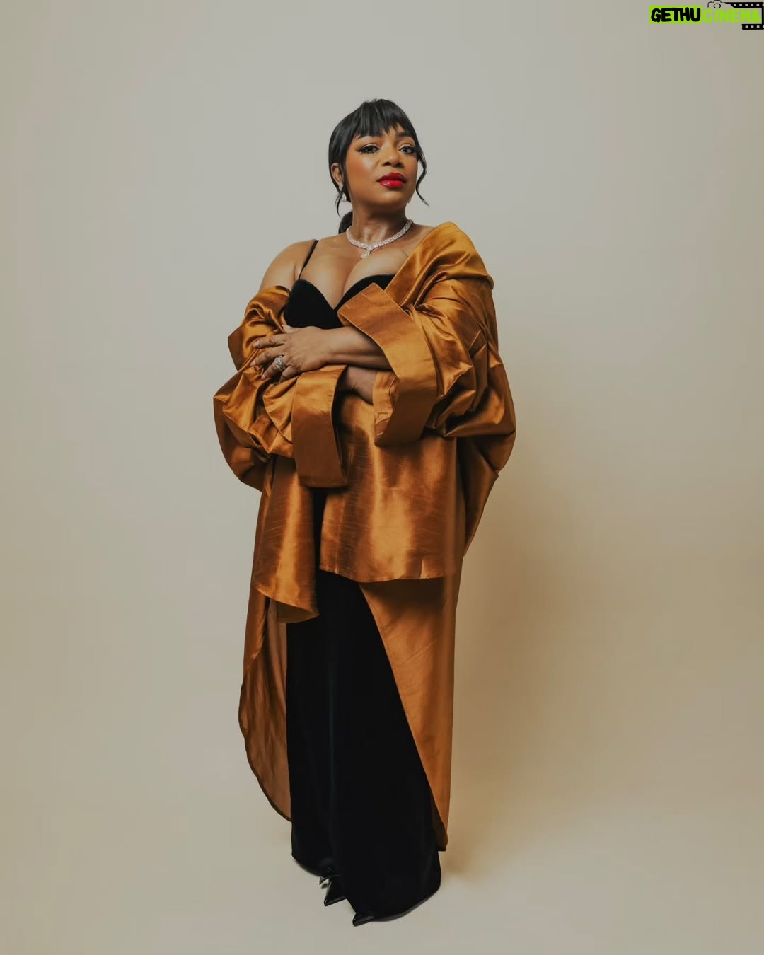 Bimbo Akintola - 7.5K Likes - 10th Edition of Africa's Excellence...
Thank you @africamagic for a splendid evening of excellence.
Wearing custom @vicnateng styled by @ikechukwuurum
Assistant stylist: @thetomiwaafo
Makeup: @bare2beauty
Hair: @luciousvirginhair
Photography: @adedamola_op
#AMVCA10 #BimboAkintola #Nollywood