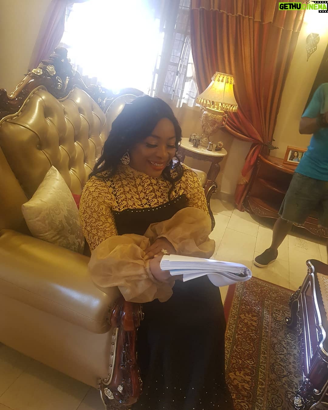 Bimbo Akintola - 2K Likes - A big thank you to @adebakare for making me shine...#dearaffy coming to cinemas feb 14... keep the date
