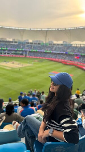 Bindu Gowda Instagram - Come on.. Let’s gooo ! INDIAAAAA INDIAAAAA🇮🇳

#indvspak #reels #dubai #cricket #championstrophy #bindugowda #viratkohli #icc 

@starsportsindia @starsportskan @jiohotstar
