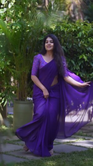 Bindu Gowda Instagram - ಸಂಪ್ರೀತಿ ತೋಟಕ್ಕೆ ❤️ 

loc : @kuruvaislandresort 📍