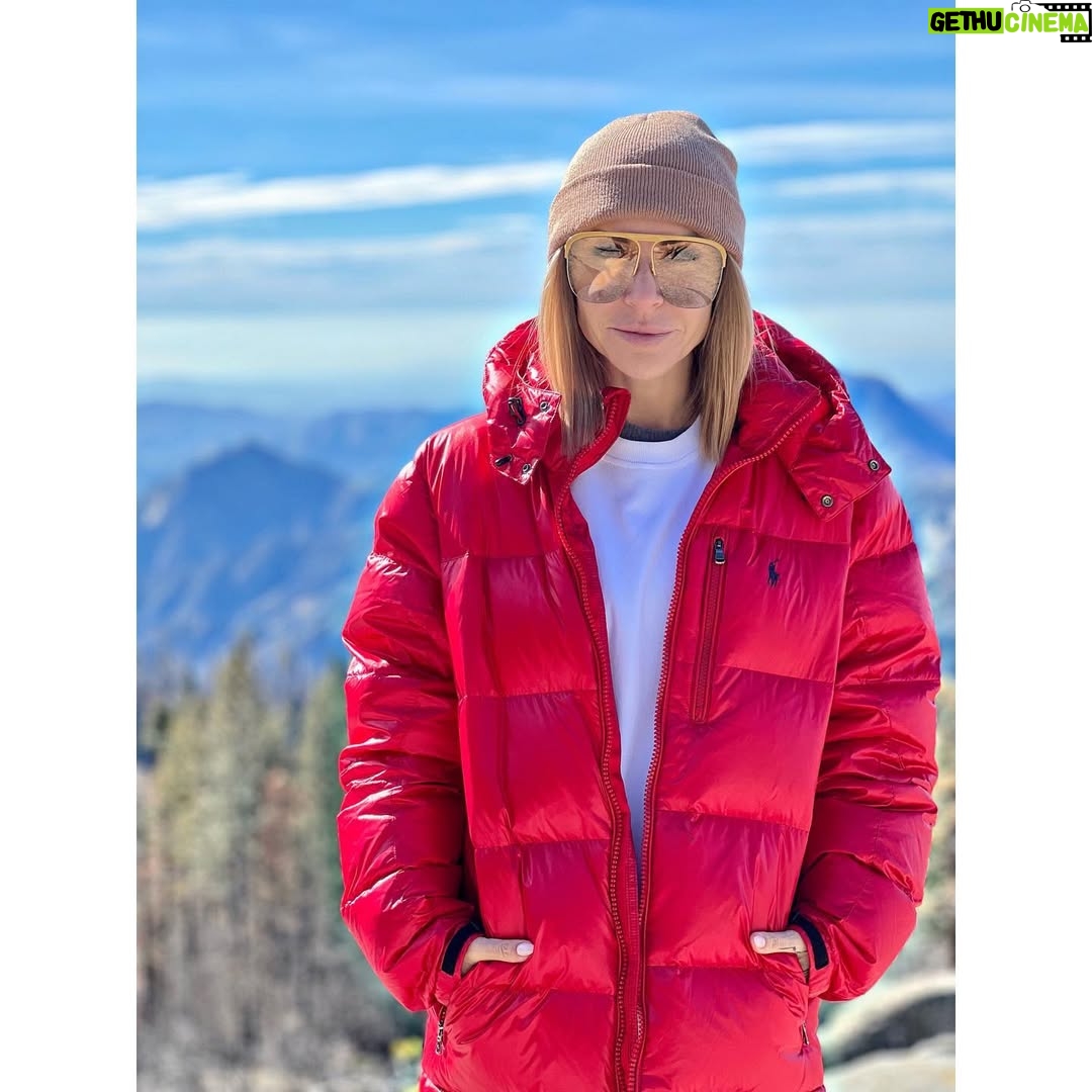 Blanka Lipinska - 17K Likes - Dąb Bartek nie ma się czego wstydzić 😁