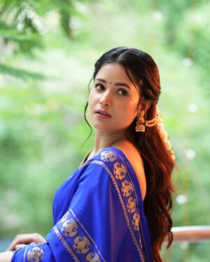 Brinda Acharya Instagram - From the launch of our first single ‘HARA OM’ from @bob_thefilm @shreedevientertainers @mrtmusicofficial ✨