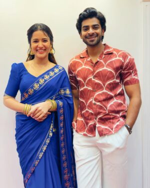 Brinda Acharya Instagram - From the launch of our first single ‘HARA OM’ from @bob_thefilm @shreedevientertainers @mrtmusicofficial ✨