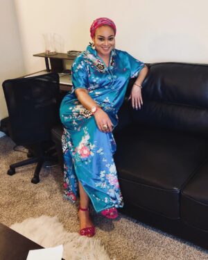 Bukky Wright Instagram - Some People are so Poor that all they have is money. I thank God for the real Wealth; Good Health, Peace of mind, and Family! ❤️ . . . How’s your day going ?