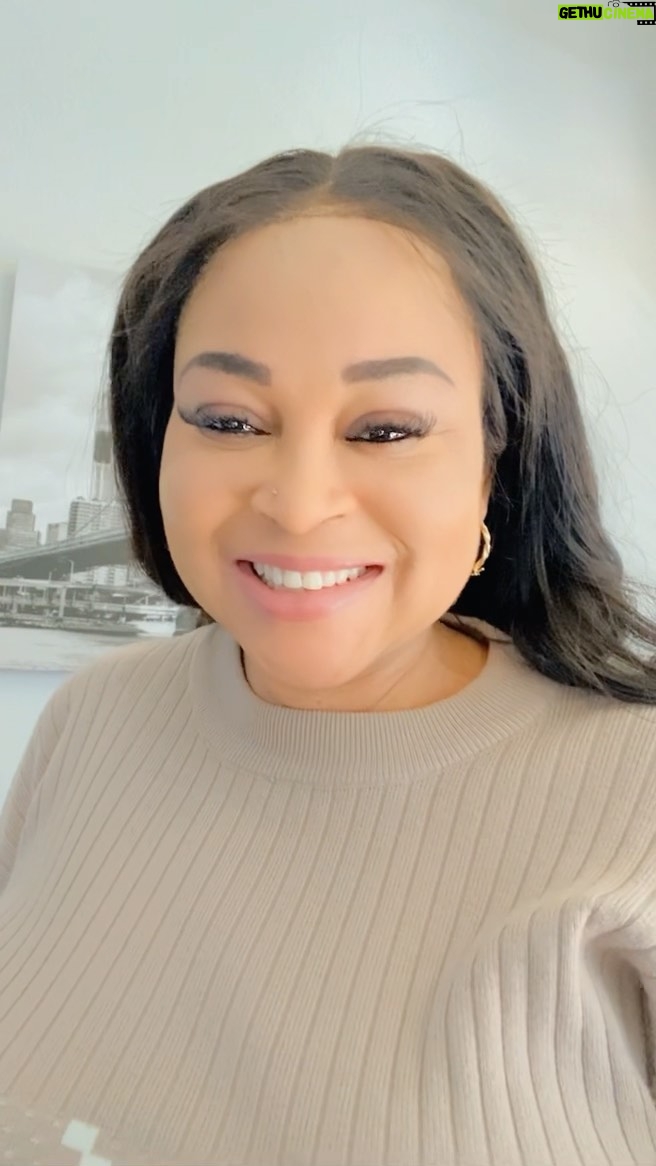 Bukky Wright - 6.4K Likes - Good morning 𤩠How are you?! Have a lovely week ahead šš„°