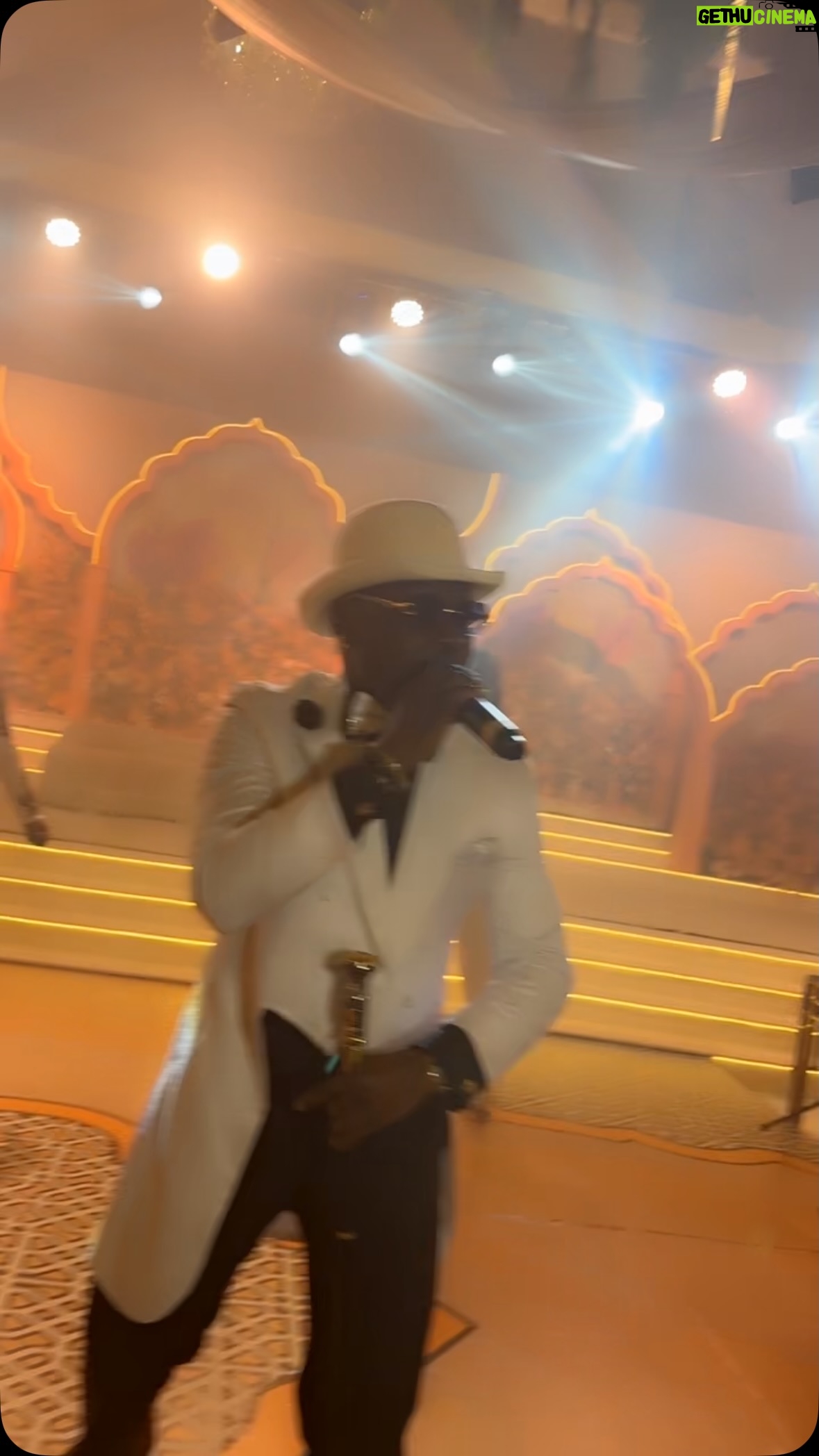 Bukky Wright - 15.2K Likes - The party started with the old school groove..šā¤ļøwith @its.priscy and @juma_jux @iyaboojofespris I love old school music do you?