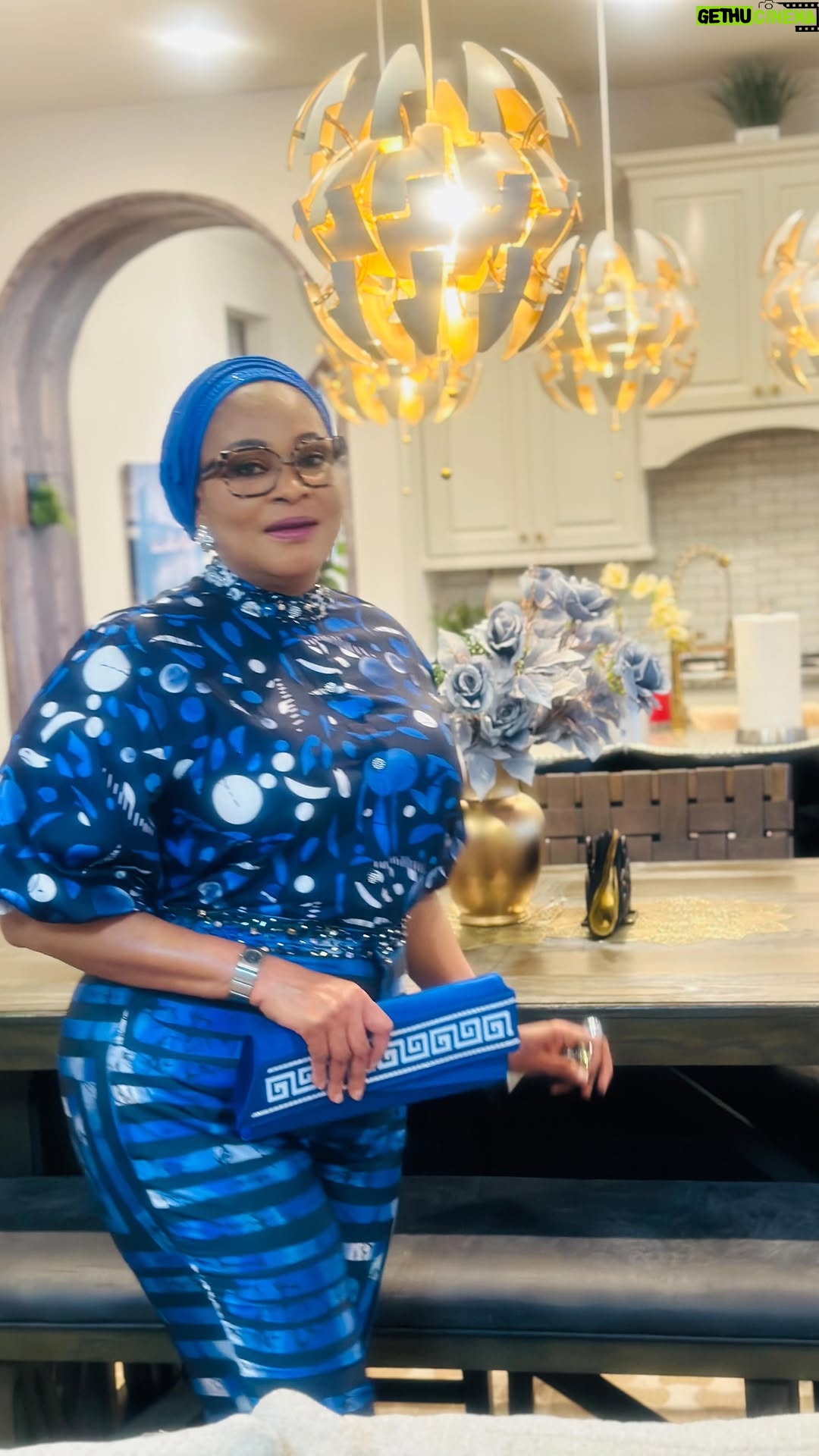 Bukky Wright - 26.4K Likes - OMOTARA JOHNSON ā°š¶š½āāļø
#WrightTimewithBukkyWright