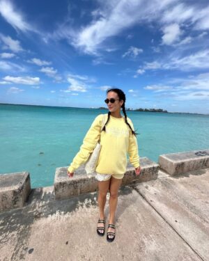 Camille Dufresne Instagram - Fun vacation things 👙