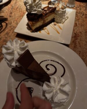 Candelaria Molfese Instagram - Fotos de un viaje inolvidable ! Qué lindo compartir esto con ustedes 5 ! Las ❤️
1. Un paseo en barco épico @themiamiyachts 
2. Una en la playa 
3. Las fotos de mamá (sorprendió!)
4. Cheescake como estilo de vida 🤤 
5. El auto de mis sueños @palmarental.experience @somosjecan 
6. Dos gotas de agua 
7. Más argentas no hay
8. Mi pasta favorita x siempre “Cacio e Pepe”
9. Me hago la cool
10. Nos hacemos las cools en Wynwood 
11. Nuestro depto nos salvó, cómodo, lindo súper hogar @miamifamilyapart @may_ariadna 
12. Playita 
13. Un re lugar donde tomamos vino “Lagniappe”
14. Sisters 
15. FIN