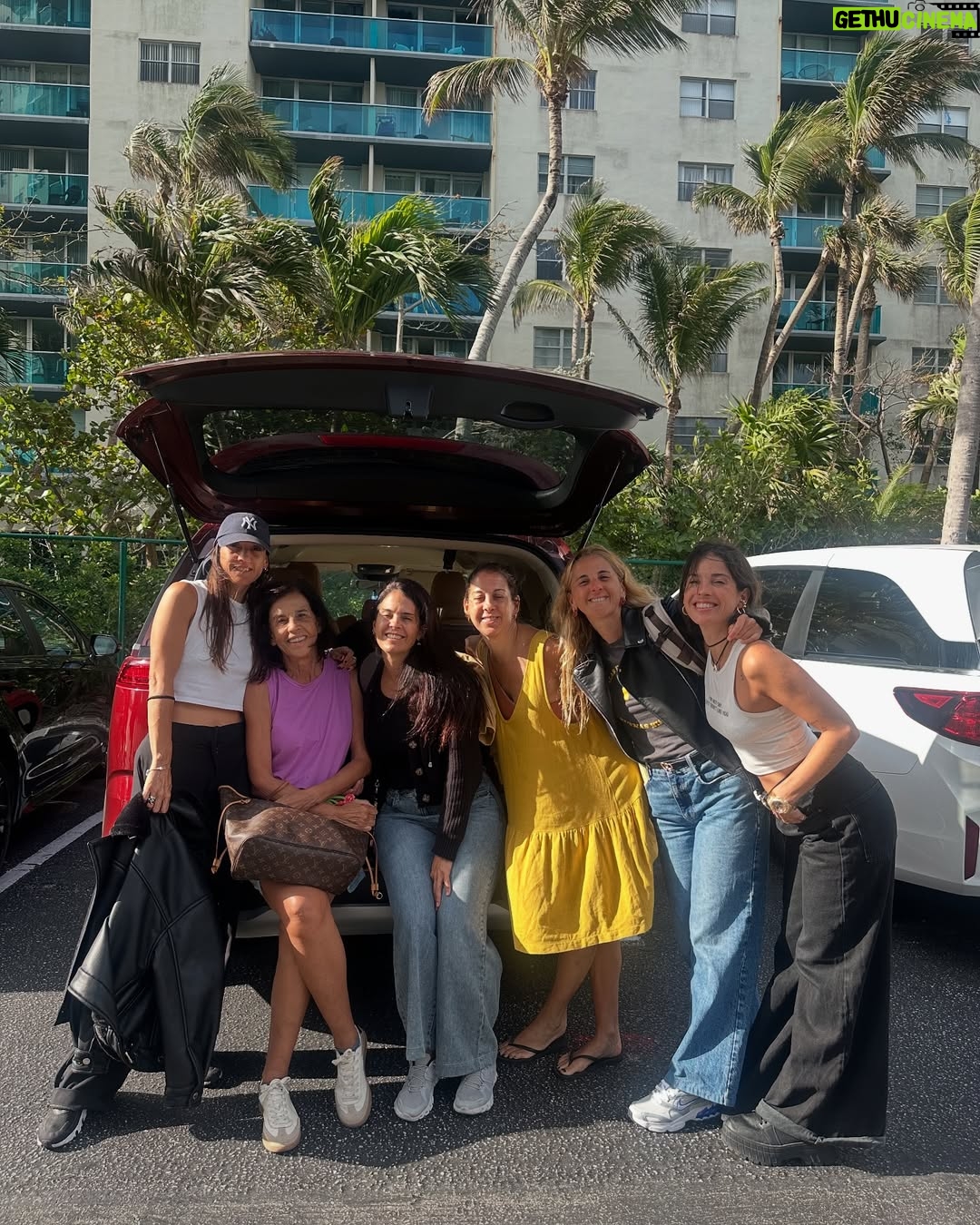Candelaria Molfese - 31.9K Likes - Fotos de un viaje inolvidable ! Qué lindo compartir esto con ustedes 5 ! Las ❤️
1. Un paseo en barco épico @themiamiyachts
2. Una en la playa
3. Las fotos de mamá (sorprendió!)
4. Cheescake como estilo de vida 🤤
5. El auto de mis sueños @palmarental.experience @somosjecan
6. Dos gotas de agua
7. Más argentas no hay
8. Mi pasta favorita x siempre “Cacio e Pepe”
9. Me hago la cool
10. Nos hacemos las cools en Wynwood
11. Nuestro depto nos salvó, cómodo, lindo súper hogar @miamifamilyapart @may_ariadna
12. Playita
13. Un re lugar donde tomamos vino “Lagniappe”
14. Sisters
15. FIN