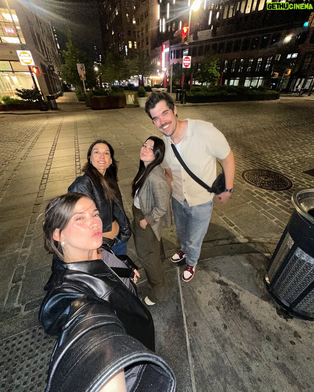 Candelaria Molfese - 28.1K Likes - Unos días mágicos en NY ! Qué felicidad volver a visitar esta ciudad y juntas @coumolfese
1. Para obligatoria un 🥨
2. De vinito y filosofía
3. A pura caminata con jugo de apio
4. Un laminado que va a quedar en mi cora
5. Nuestro espejo en el @wyndhamrewards_latamc @may_ariadna
6. Encontrarme con amigos en NY
7. Una en “Williamsburg”
8. Bagels del amor
9. Hotel que usó y recomiendo @wyndhamrewards_latamc gracias @may_ariadna ❤️🫶🏻
10. Nuestras noches locas
11. Central Park
12. Central park x2
13. Lente sucio by @coumolfese
14. Una imagen de ❤️
15. Calor en NY
16. Chau chau nos vemos la próxima !!! @wyndhamrewards_latamc @may_ariadna