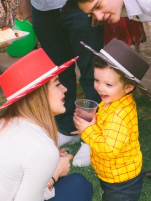 Carol Castro Instagram - Feliz día del niño al príncipe que más amo en la vida ❤️