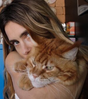 Carolina Dieckmann Instagram - já agarrou seu pet hoje???