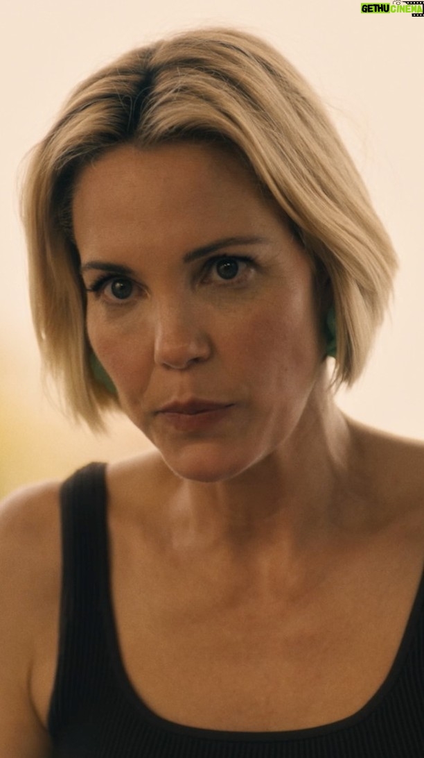 Carrie Coon - 16K Likes - Some trips should stay in the group chat. #TheWhiteLotus @michellemonaghan @carriecoon @mslesliebibb