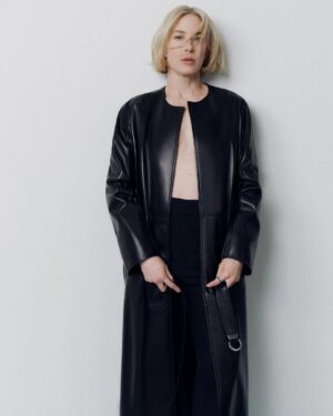 Carrie Coon Instagram - Still thinking about last night? 

Carrie Coon x Harper’s Bazaar
wearing @partow_official and @sethicouture 

@carriecoon 
@harpersbazaarus 
@sumustecaplioglu 
@alicialombardini 
@peterbutlerhair 
@rebeccarestrepo 

#whitelotus #laurie #carriecoon