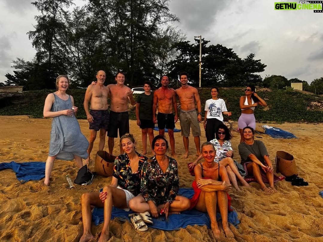 Carrie Coon - 211.7K Likes - “Today is gone. Today was fun. Tomorrow is another one.”
Thanks Mike, and @streamonmax , our fearless crew from Thailand and the world over, and the wild bunch, of course, especially The Ladies @michellemonaghan and @mslesliebibb. What a trip.