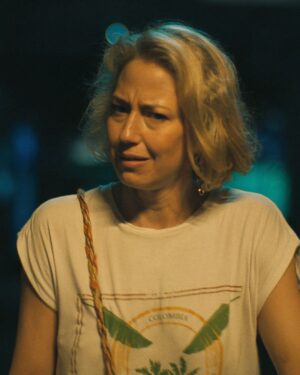 Carrie Coon Instagram - Keep your options open at #TheWhiteLotus.
