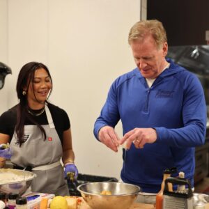 Cassie Yeung Instagram - Brought the Commissioner to the (creator) cookout 👨‍🍳