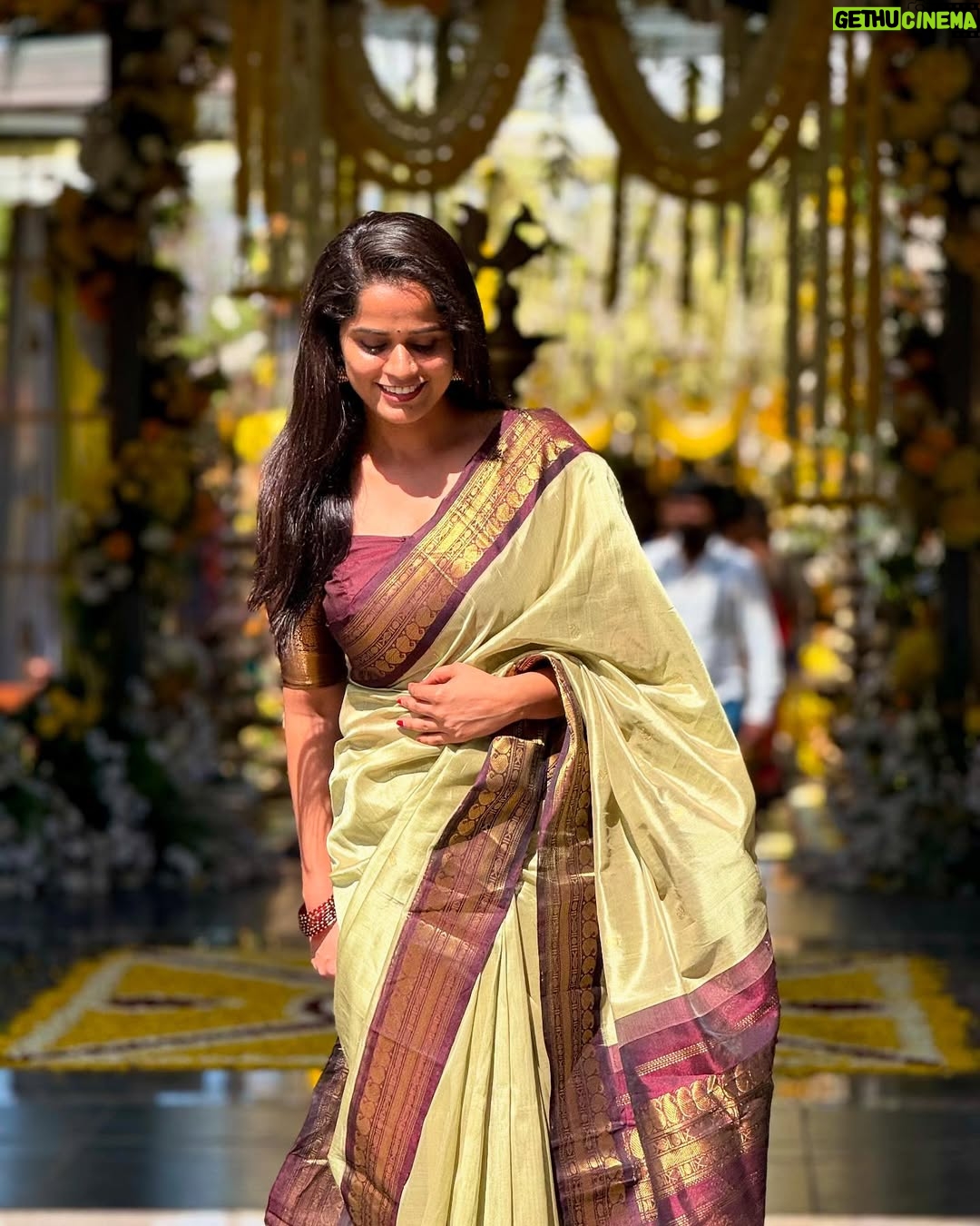 Chaitanya - 3 Likes - Classy is when a woman has everything to flaunt but chooses not to show it.…..❤️🧿
.
.
.
#insta #instagram #saree #selflove