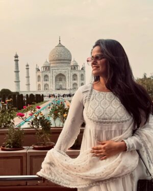 Chaitanya Instagram - Where love found its form in stone ..❤️💫 
Outfit by : @kavi_siniboutique 
.
.
.
#instagram #insta #instamood #tajmahalindia #taj