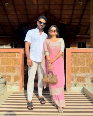 Chaitra Vasudevan Instagram - Came to meet cute Tridevi in Coorg 😍