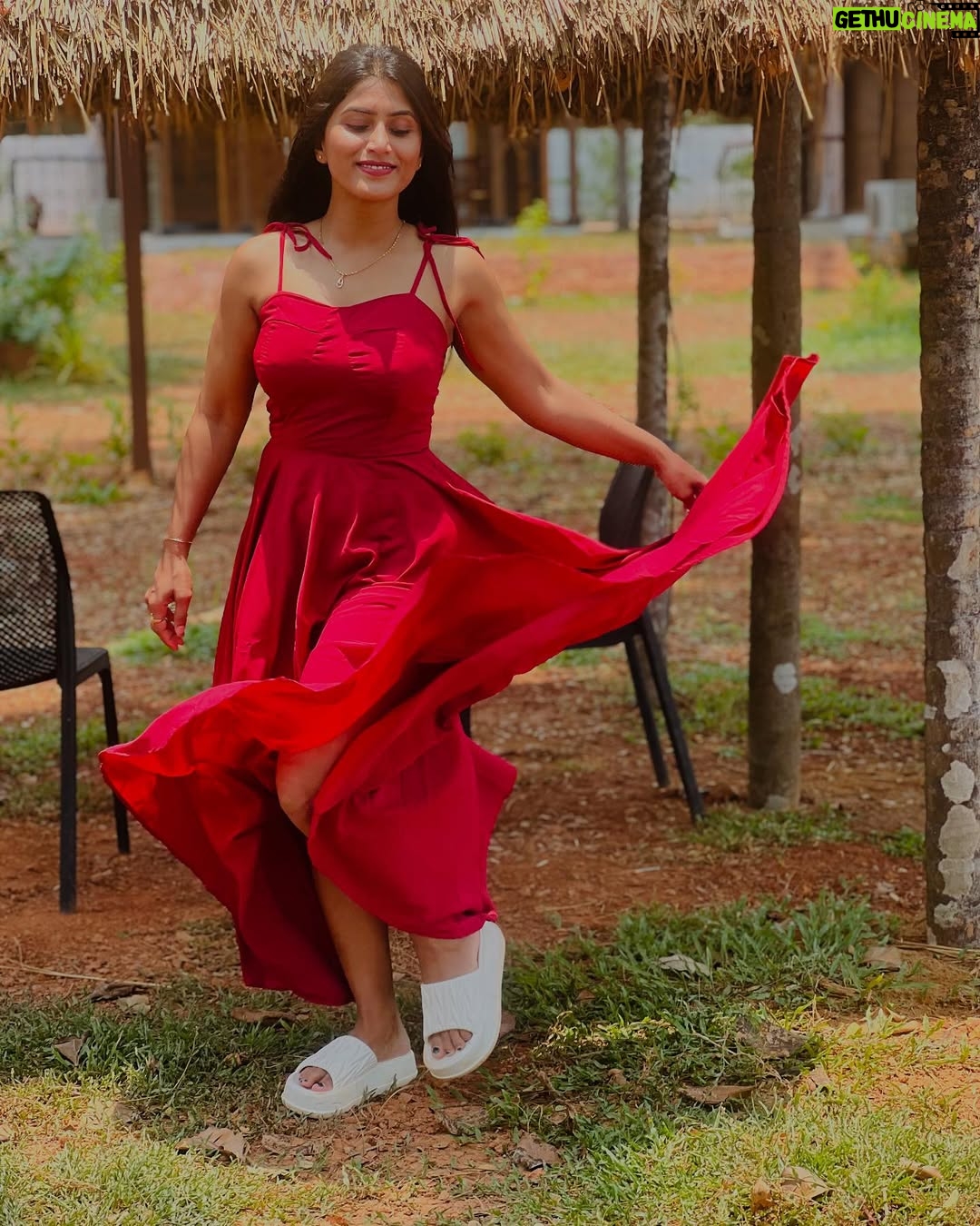 Chandana Gowda - 2.1K Likes - Dreamy ❤️