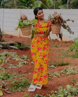 Chandana Gowda Instagram - All you have is now and this moment ❤️

Live your life and never take anything for granted ! Tomorrow is never promised 🌸