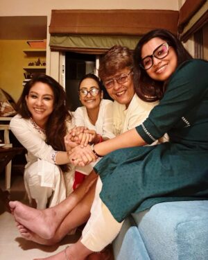 Chandrayee Ghosh Instagram - I am so lucky to be able to celebrate the success of two pillars of my life ! Congratulations @mallikamazumder for your brilliant performance as Shiddheswari Bose.. and.. Congratulations @aditiroyz03 for weaving Lojja 2 so beautifully.. and @neelzpics .. thank you.. for supporting us, cheeing us, being there for us.. always ..❤️ May our friendship sail through to witness many more beautiful beginnings 💫
.
.
.
.
.
#SuccessCelebration #DetectiveCharulata
#Lojja2 #Congratulations #twopillarsofmylife 
#BrilliantPerformance #ProudMoment 
#WomenInArt #SoHappy #celebration #Friendship #SupportSystem #ProudMoment
#CelebratingTalent #BeautifulBeginnings , #TogetherWeRise#MemorableEvening #ChandreyeeGhosh #Official_Chandreyee_Ghosh
[Success Celebration, Congratulations, Two Pillars of my life, So Happy, Proud Moment, Beautiful Beginnings, Insta Share, Friendship, Carousel Post, Explore, Instagram, Chandreyee Ghosh]