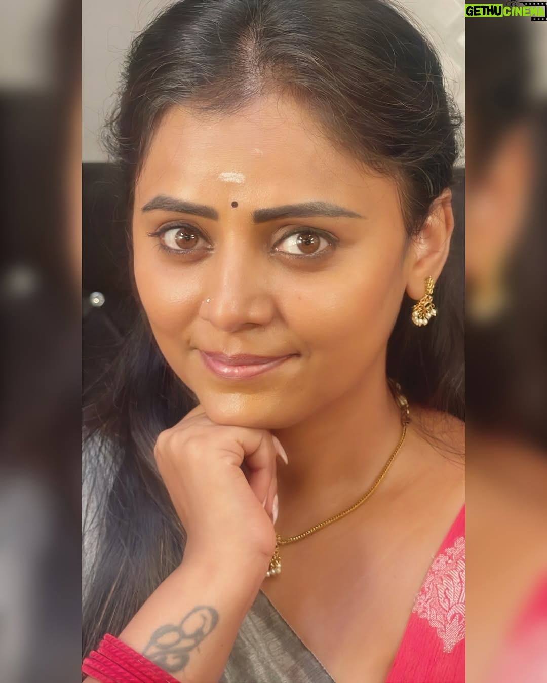 Cherika R Murthy - 686 Likes - Revathi
#cherika
#kannadathi #kannada #actress #ashwini #kannadaactress #tamilactress #chelvi #lakshminivasa #zeekannada #revathi #gettimelam #zeetamil #ashwinirmurthy #instagram @cherika_rmurthy