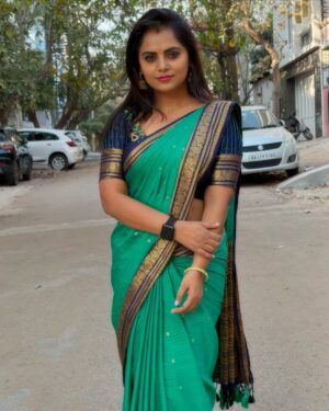 Cherika R Murthy Instagram - In a world full of trends, I choose to remain classic in my saree. 

Saree by ನನ್ನಮ್ಮ
Click by @rajani_r_murthy