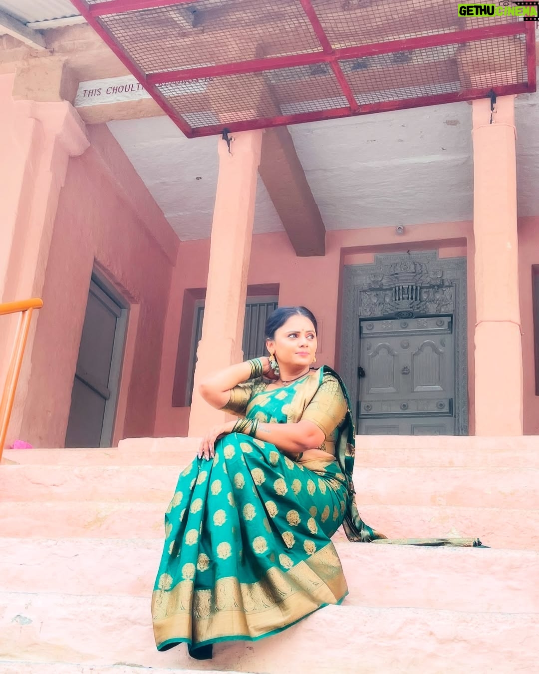 Cherika R Murthy - 1.5K Likes - #cherika
#kannadathi #kannada #actress #ashwini #kannadaactress #tamilactress #chelvi #lakshminivasa #zeekannada #revathi #gettimelam #zeetamil #ashwinirmurthy #instagram @cherika_rmurthy