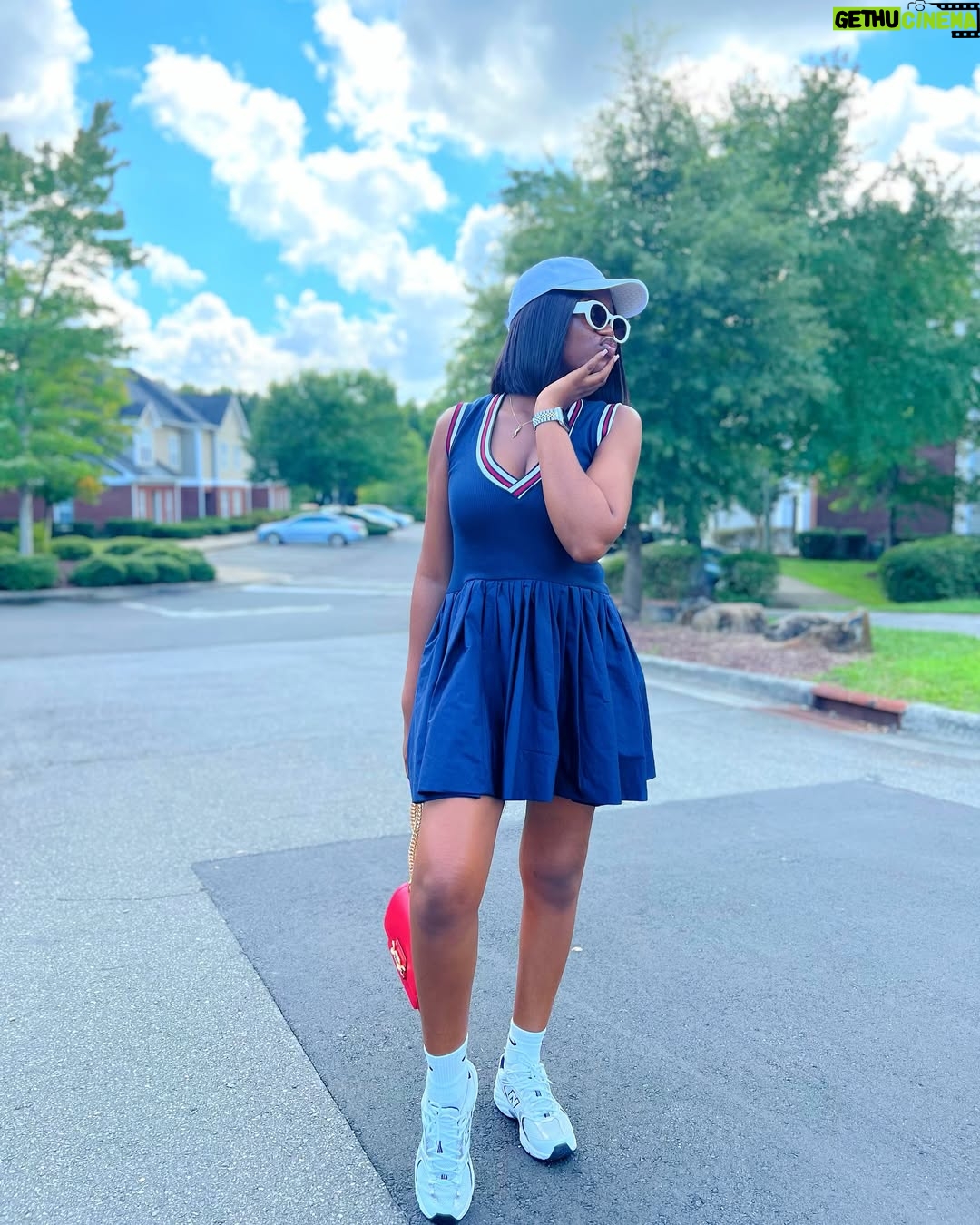 Chinenye Nnebe - 132.4K Likes - Rise and Shine ✨
Make today count 😁
Dress @timitomofficial