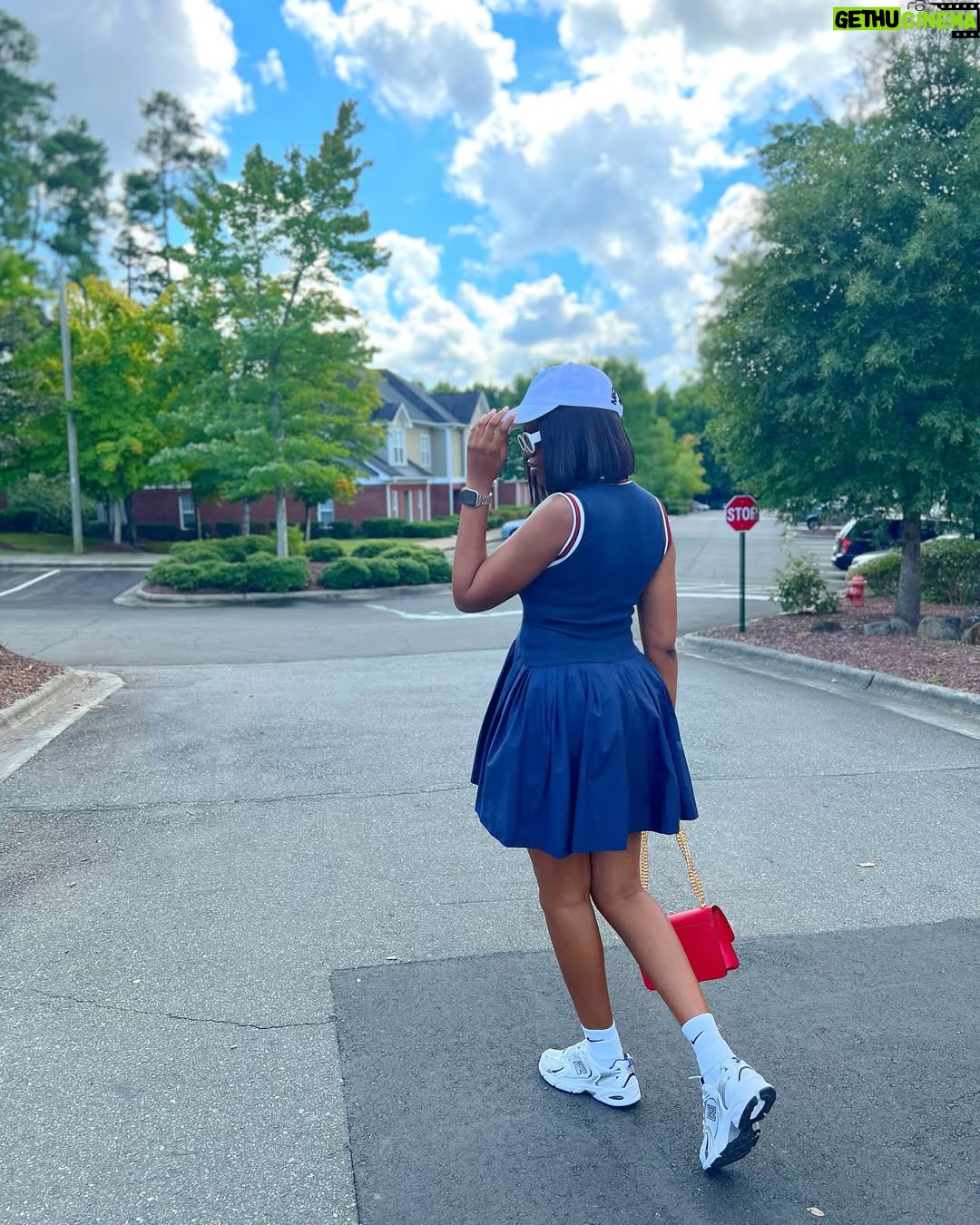 Chinenye Nnebe - 132.4K Likes - Rise and Shine ✨
Make today count 😁
Dress @timitomofficial