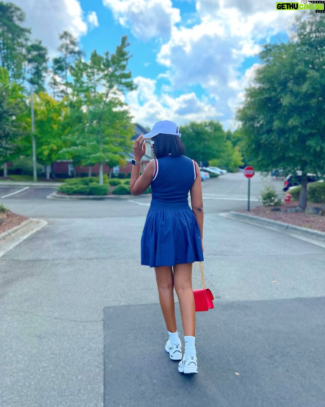 Chinenye Nnebe - 132.4K Likes - Rise and Shine ✨
Make today count 😁
Dress @timitomofficial