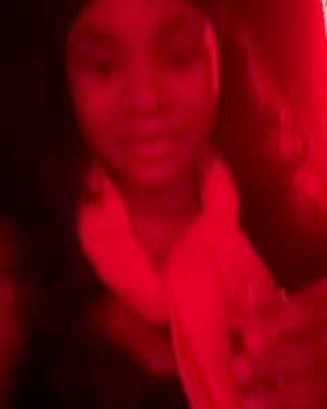 Chioma Okafor Instagram - Merry Christmas OmaFam 🥰❤️

Wishing you all forms of happiness,peace & Favour in this festive season 🥳