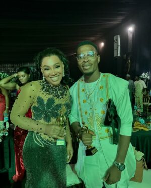 Chioma Okafor Instagram - Winner oooooo winnerrr !💃🏼💃🏼💃🏼

Last night was all shades of beautiful 
God is Good 🥺
Thank you @bon__awards for the award

I feel truly honored and blessed to be acknowledged 
for the work that I actually love doing 🥰

My Chief @okechukwuoku we made this one 🥺

Thank you to everyone who has watched and supported 
anything I have been in . THANK YOU OMAFAM ❤️🙏

“life in a day” is coming 🎥🔥🔥

#FocusOnChioma #BonAwards