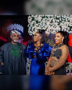 Chioma Okafor Instagram - Winner oooooo winnerrr !💃🏼💃🏼💃🏼

Last night was all shades of beautiful 
God is Good 🥺
Thank you @bon__awards for the award

I feel truly honored and blessed to be acknowledged 
for the work that I actually love doing 🥰

My Chief @okechukwuoku we made this one 🥺

Thank you to everyone who has watched and supported 
anything I have been in . THANK YOU OMAFAM ❤️🙏

“life in a day” is coming 🎥🔥🔥

#FocusOnChioma #BonAwards