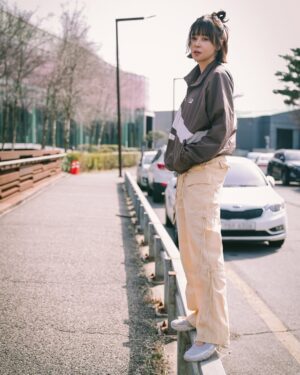 Choi Kang-hee Instagram - #휠라에사페 #에사페벨크로 
특별한 외출..