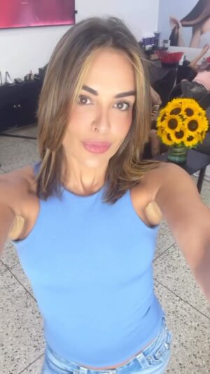 Christina Dieckmann Instagram - Te sientes bien? SI. “ eso es lo importante” 🤩