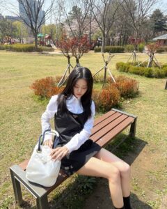 Actress Chung Su-bin HD Photos and Wallpapers April 2025