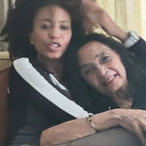 Cindy Blackman Instagram - I love you mom🌷🌷🌷happy Mother’s Day 💜🌷💜🌷💜🌷💜