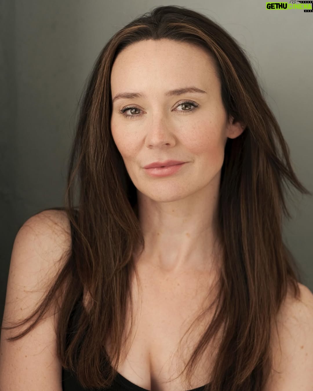 Claire Cooper - 1.9K Likes - Headshot courtesy of my dear friend @tonyblakephoto ..
He always goes above & beyond - if you need new shots for anything .. get in touch with Mr Blake 👌
#headshot