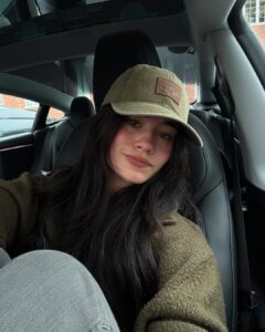 Actress Corina Bradley HD Photos and Wallpapers May 2025
