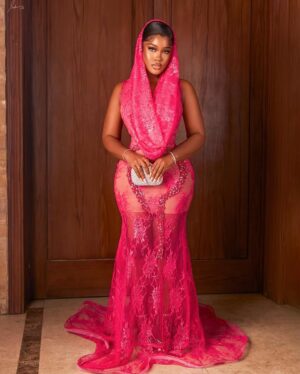 Cynthia Nwadiora Instagram - To love, laughter, and their happily ever after.
#sholiza2023 
#sholzy23 
@siruti 🥰🥰
•
•
•
Outfit: @ericamoorebrand, thank you so much mama!
📸: @officialman_studios